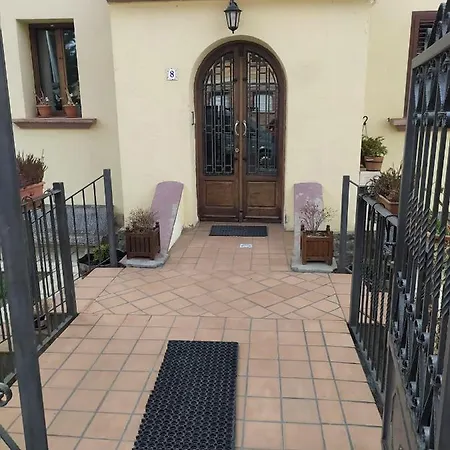 Del Pirineo Apartment