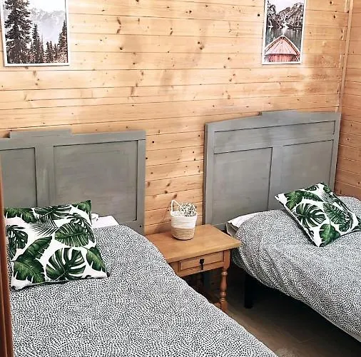 Del Pirineo Lägenhet